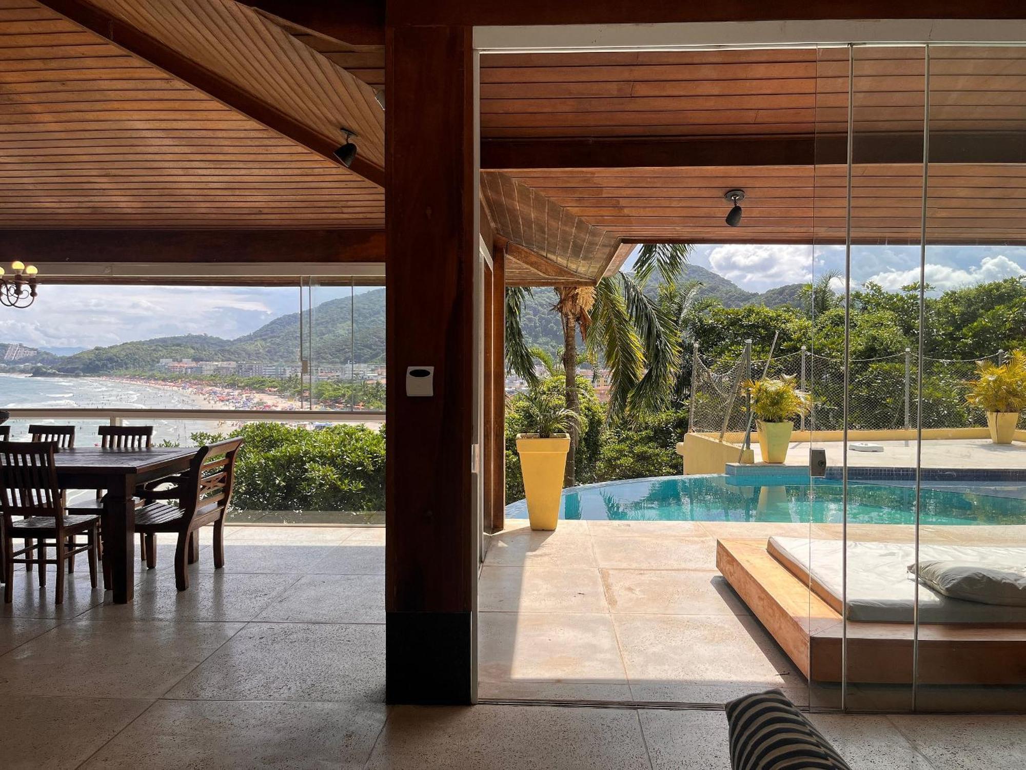 Casa de férias Refugio Confortavel Com Piscina De Borda Infinita E Vista Incrivel Da Grande *